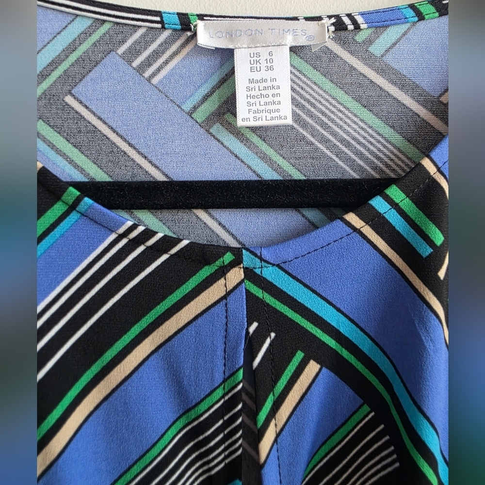 London Times - NWOT Geometric Blue and Green Dress - Size 6